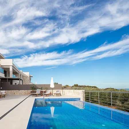 Oinolithos Luxury Villa *