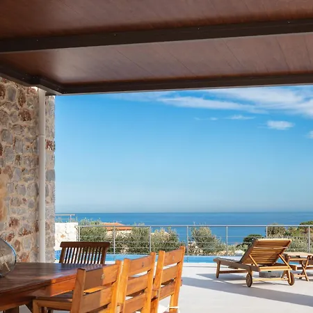 Oinolithos Luxury Willa