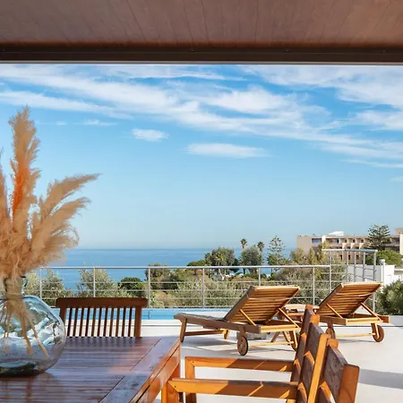 Oinolithos Luxury Villa