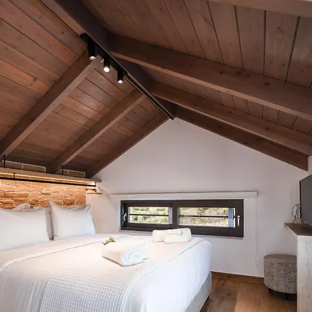 Oinolithos Luxury