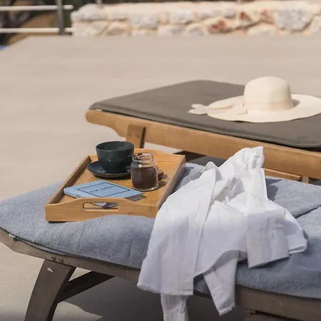Oinolithos Luxury Kalamaki
